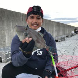 ショアジギング 呑ませ釣り ぶっ込み