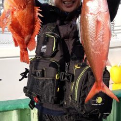 康仁丸・ジギング釣り果