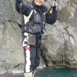 磯にグレを狙って