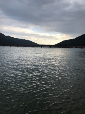 由良川河口にて