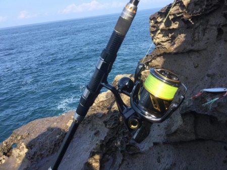 地磯ライトショアジギング、ナブラ打ち