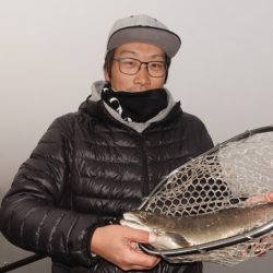 フィッシングレイクたかみや 釣果