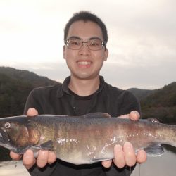 フィッシングレイクたかみや 釣果