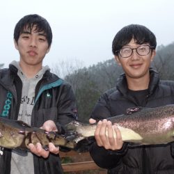 フィッシングレイクたかみや 釣果