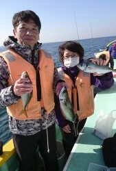 ＫＯＮＡＹＡｰＭＡＲＵ（こなや丸） 釣果