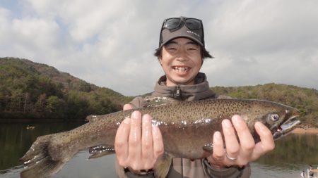 フィッシングレイクたかみや 釣果