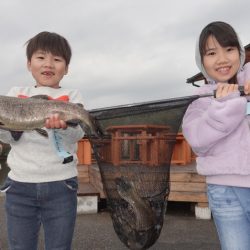 フィッシングレイクたかみや 釣果