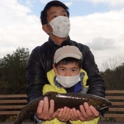 フィッシングレイクたかみや 釣果