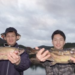 フィッシングレイクたかみや 釣果