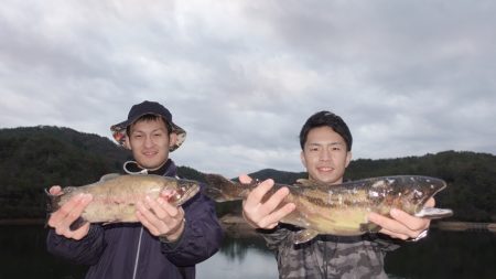 フィッシングレイクたかみや 釣果