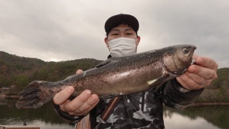 フィッシングレイクたかみや 釣果