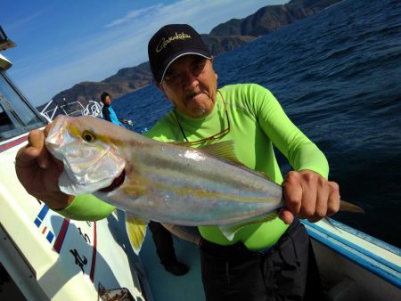 遊漁船　みち丸