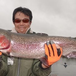 フィッシングレイクたかみや 釣果