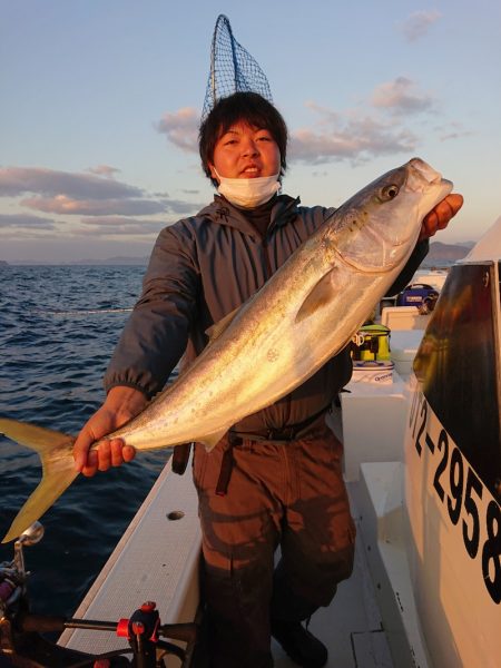 エンペラー 釣果