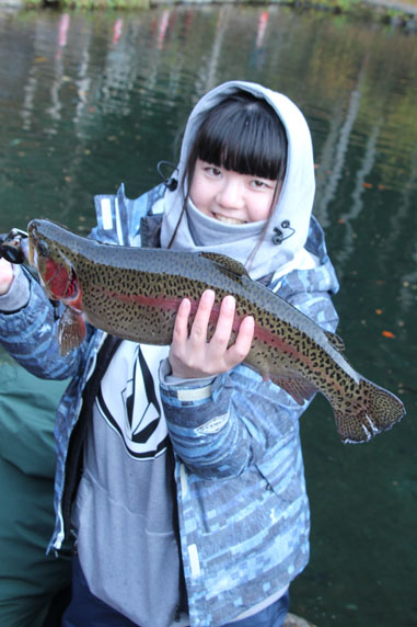 小菅トラウトガーデン 釣果