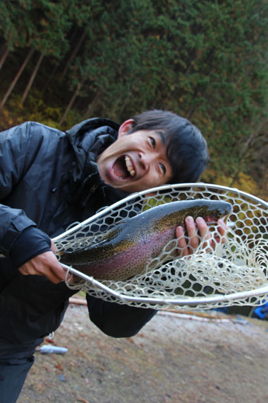 小菅トラウトガーデン 釣果