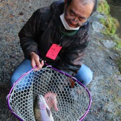 小菅トラウトガーデン 釣果