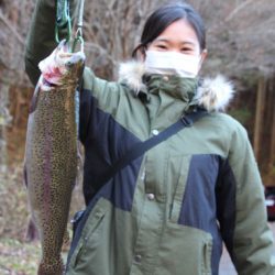 小菅トラウトガーデン 釣果