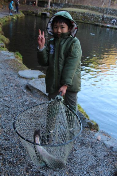 小菅トラウトガーデン 釣果