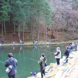 小菅トラウトガーデン 釣果