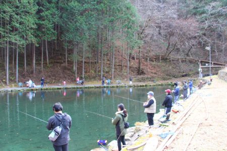 小菅トラウトガーデン 釣果