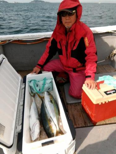 ファイヤードルフィン 釣果