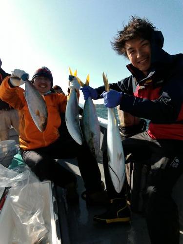 ファイヤードルフィン 釣果