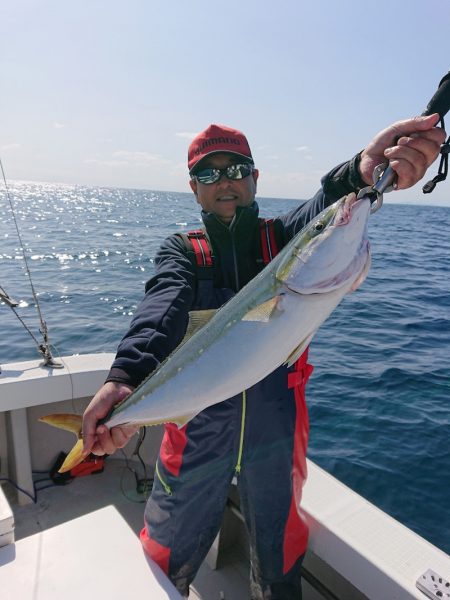 エンペラー 釣果