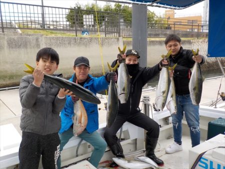 ＨＡＲＵＫＡ丸　はるかまる 釣果