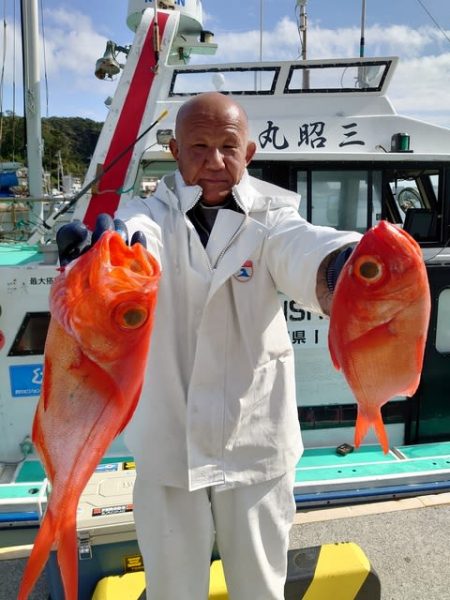 三昭丸 釣果