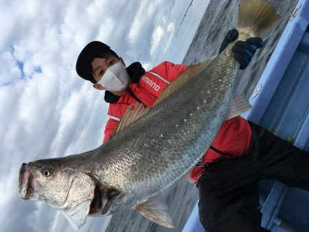 松鶴丸 釣果