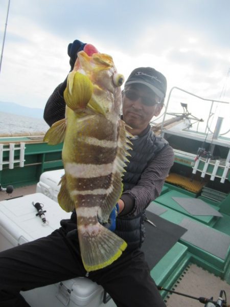 真祐丸 (しんゆうまる) 釣果