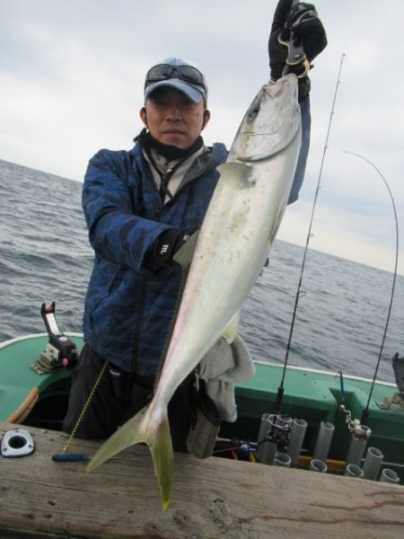 真祐丸 （しんゆうまる） 釣果