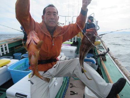 真祐丸 (しんゆうまる) 釣果