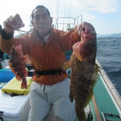 真祐丸 (しんゆうまる) 釣果