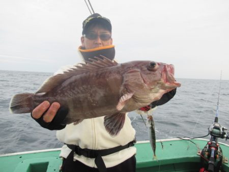 真祐丸 (しんゆうまる) 釣果