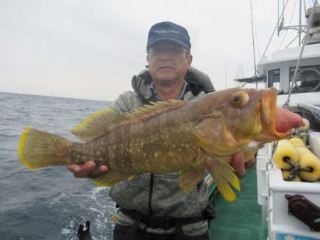 真祐丸 (しんゆうまる) 釣果