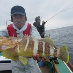 真祐丸 (しんゆうまる) 釣果