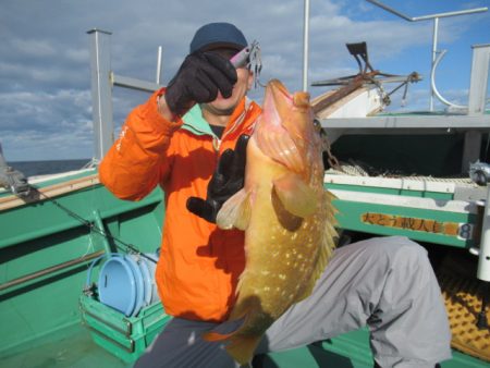 真祐丸 (しんゆうまる) 釣果