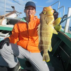 真祐丸 (しんゆうまる) 釣果