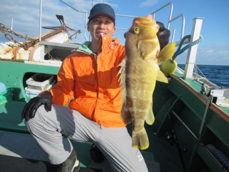 真祐丸 (しんゆうまる) 釣果