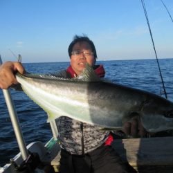 真祐丸 (しんゆうまる) 釣果