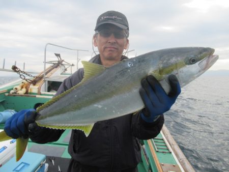 真祐丸 (しんゆうまる) 釣果