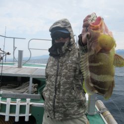 真祐丸 （しんゆうまる） 釣果