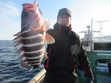 真祐丸 （しんゆうまる） 釣果