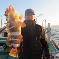 真祐丸 （しんゆうまる） 釣果