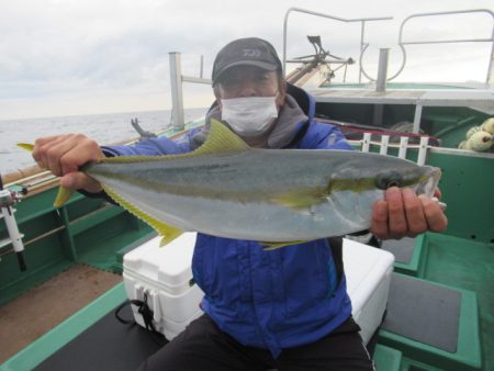 真祐丸 (しんゆうまる) 釣果