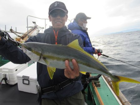 真祐丸 (しんゆうまる) 釣果