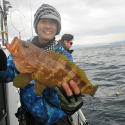 真祐丸 (しんゆうまる) 釣果