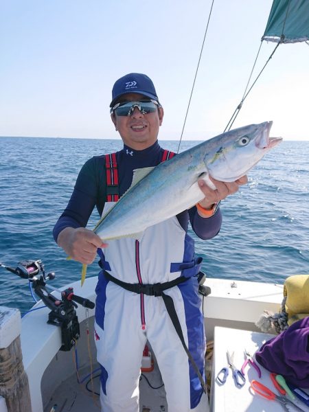 エンペラー 釣果